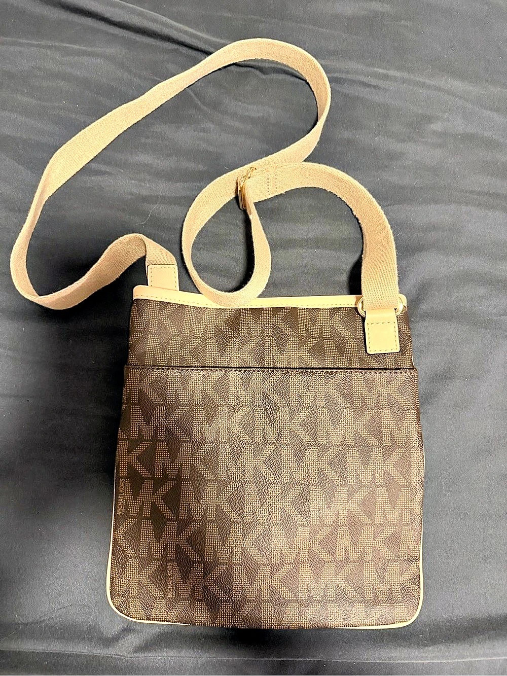 Michael Kors Jet Set Travel Medium Logo Crossbody Bag Brown & Tan